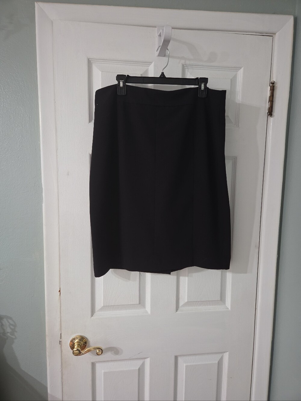 Worthington Women's Black Pencil Lined Skirt .  18